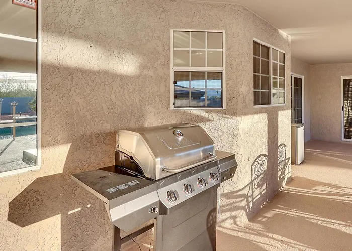 Private Pool, Spa! Updated Near London Bridge *